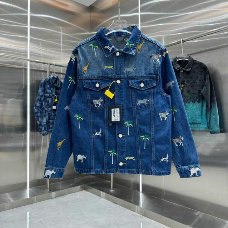 Picture of LV Sweater Suits _SKULVsz46-52M-2XLhgntx3041208
